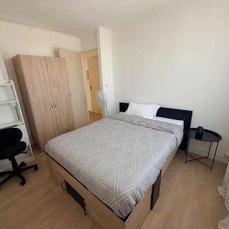 Apartament Grand T5 Climatise-4 Chambres-parking-tram 3min-8 Pers