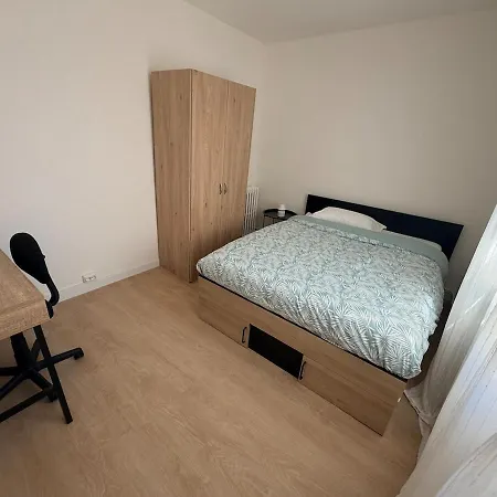 Grand T5 Climatise-4 Chambres-parking-tram 3min-8 Pers * Montpellier